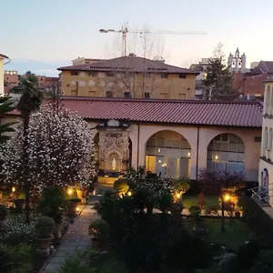 Casa Per Ferie Religiosa Figlie Di Nazareth Alojamento de Acomodação e Pequeno-almoço