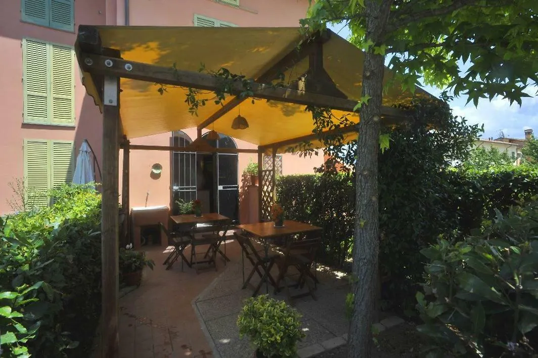 Alfieri Bed & Breakfast 比萨 0*,